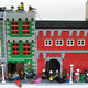 Illustration for article titled The Zombie Apocalypse — in Legos